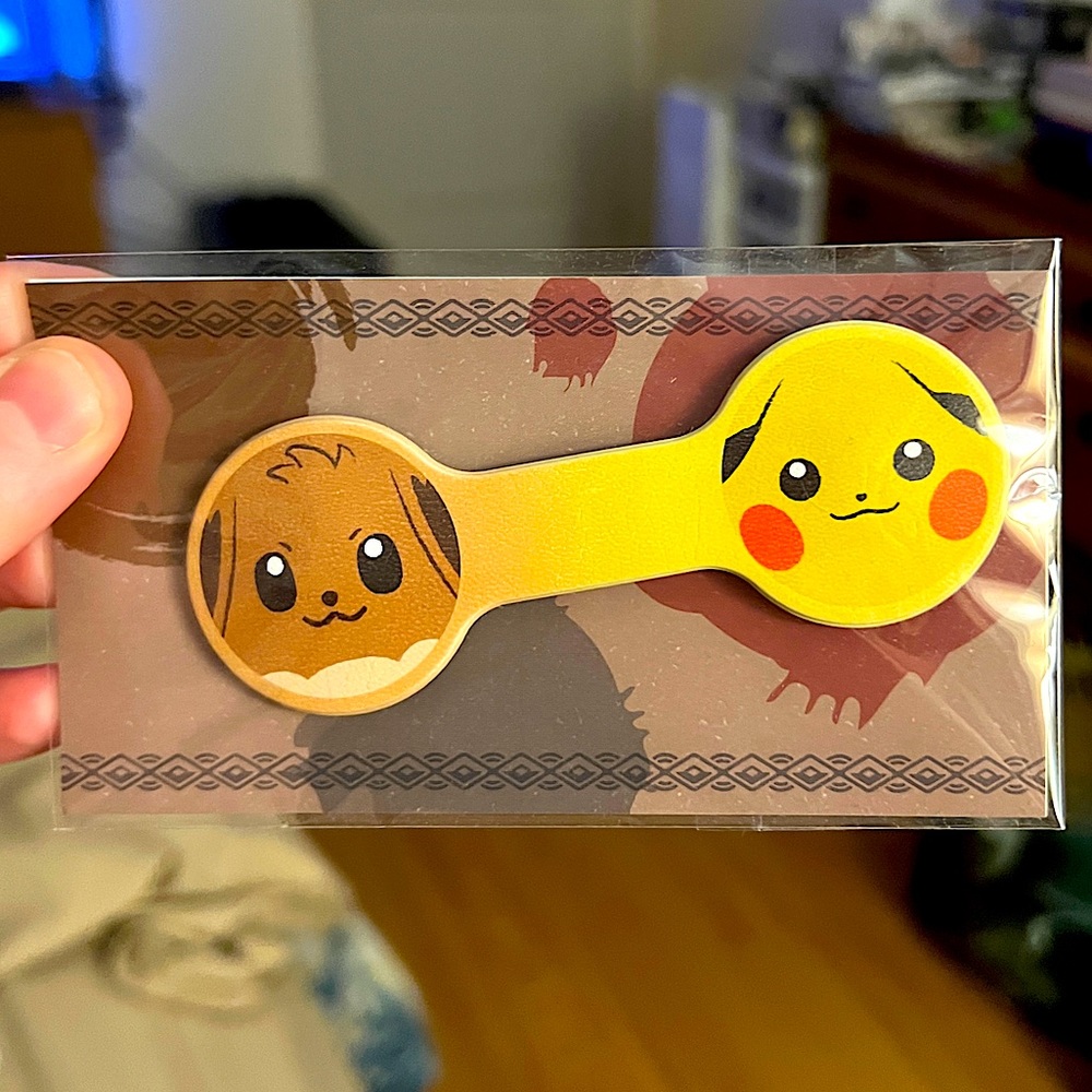 Authentic Pokemon Center Pikachu & Eevee Cable Wrap (My Nintendo Reward)